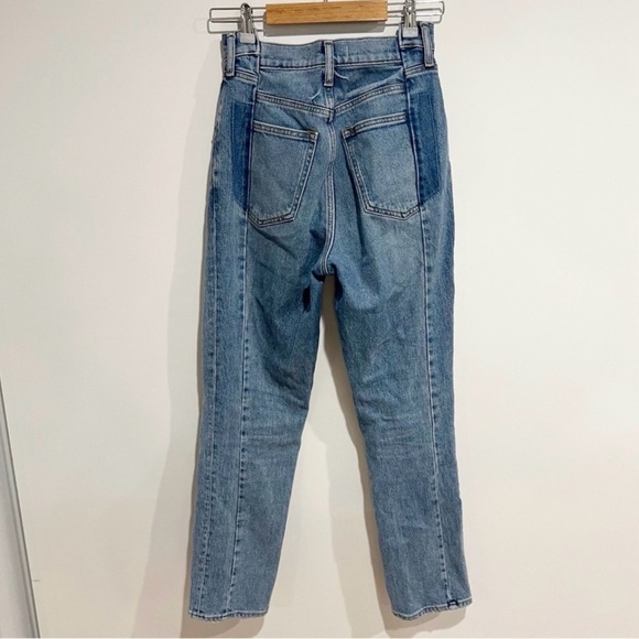 Abercrombie & Fitch Ultra High Rise 90s Straight Jean - Picture 3 of 8
